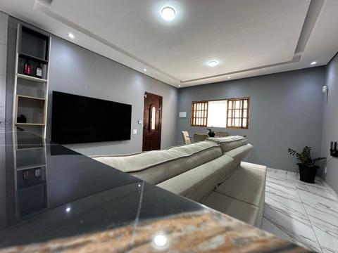 Casa à venda em Cotia, dos Pereiras (Caucaia do Alto), com 2 quartos, com 100 m²