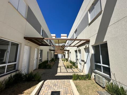Casa à venda em Cotia, Centreville, com 2 quartos, com 59.87 m², Condomínio Residencial Allegrare